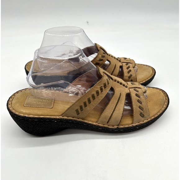 Clarks Artisan Sandals Womens Slip On Suede Leather Flats Active Air Tan 11 M - Picture 1 of 8